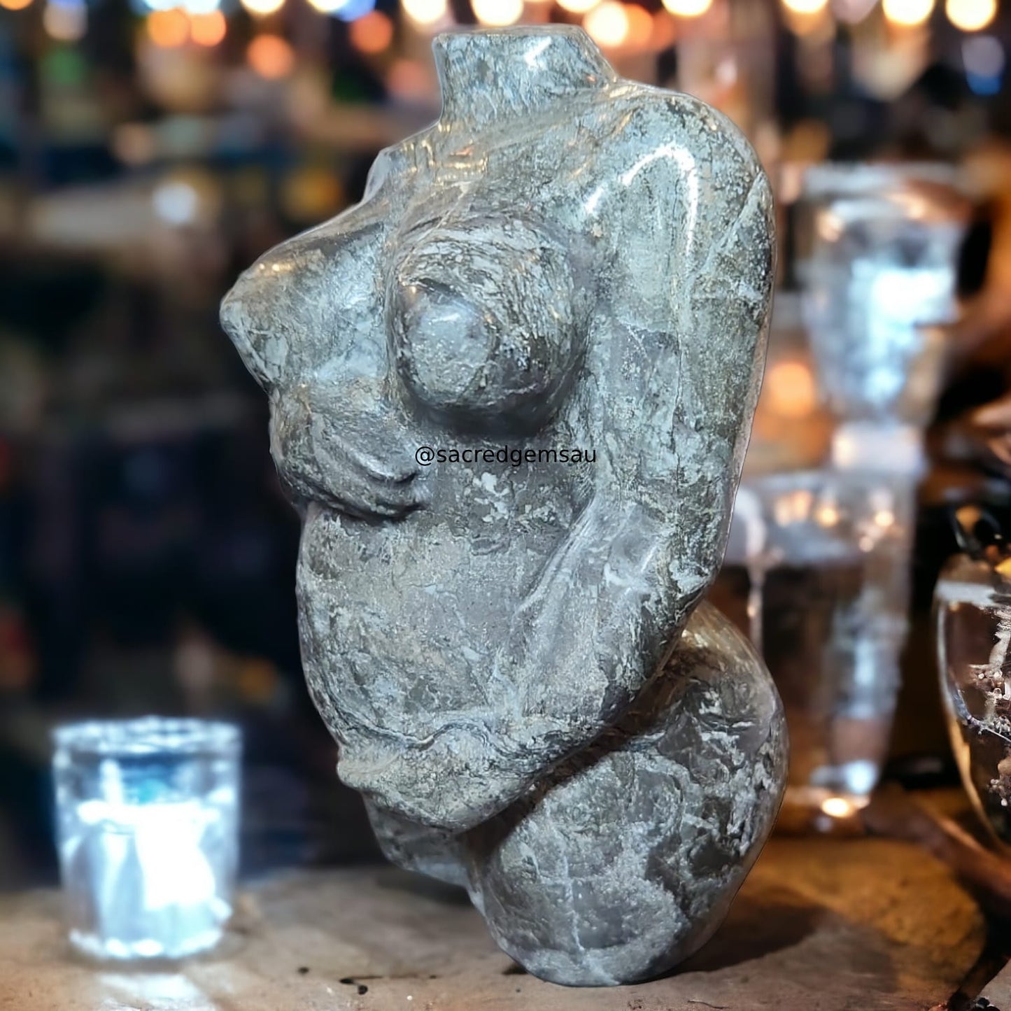 Pyrite Pregnant Body