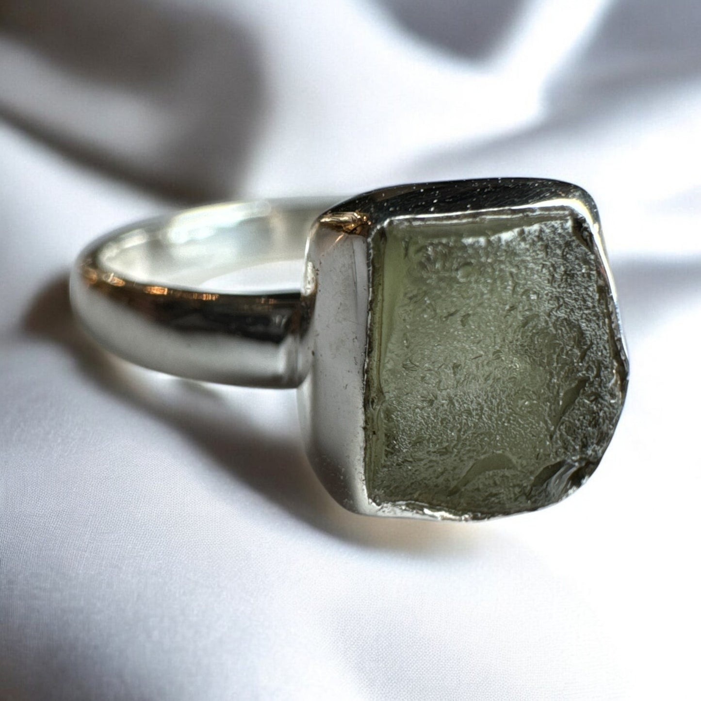 Moldavite 925 Silver Ring Size 6 MR1