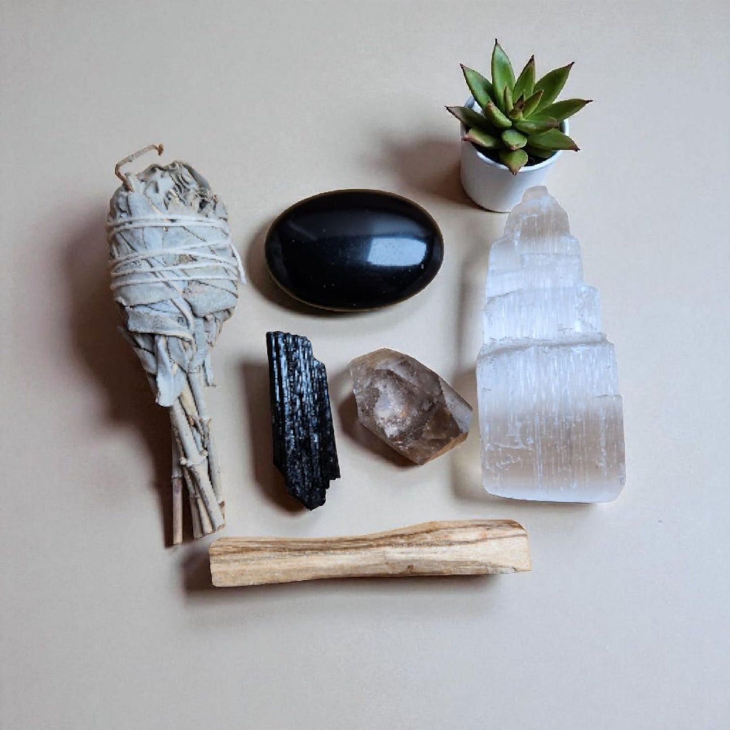 Sacred Gems – Protection Crystal Kit – Standard Edition full contents flat lay [variant:standard]
