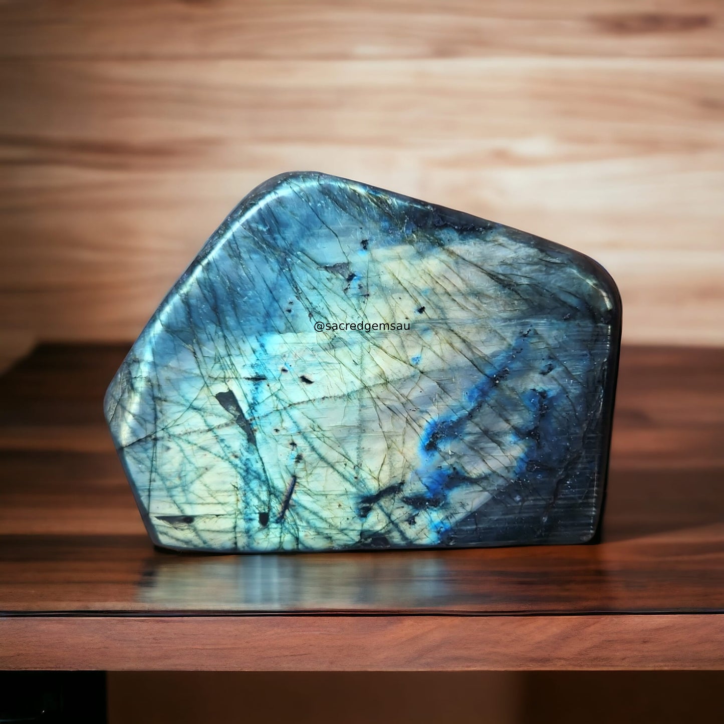 Labradorite Freeform LB002
